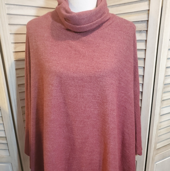 Burgundy Sleeve Poncho Sweater - Picture 7 of 7